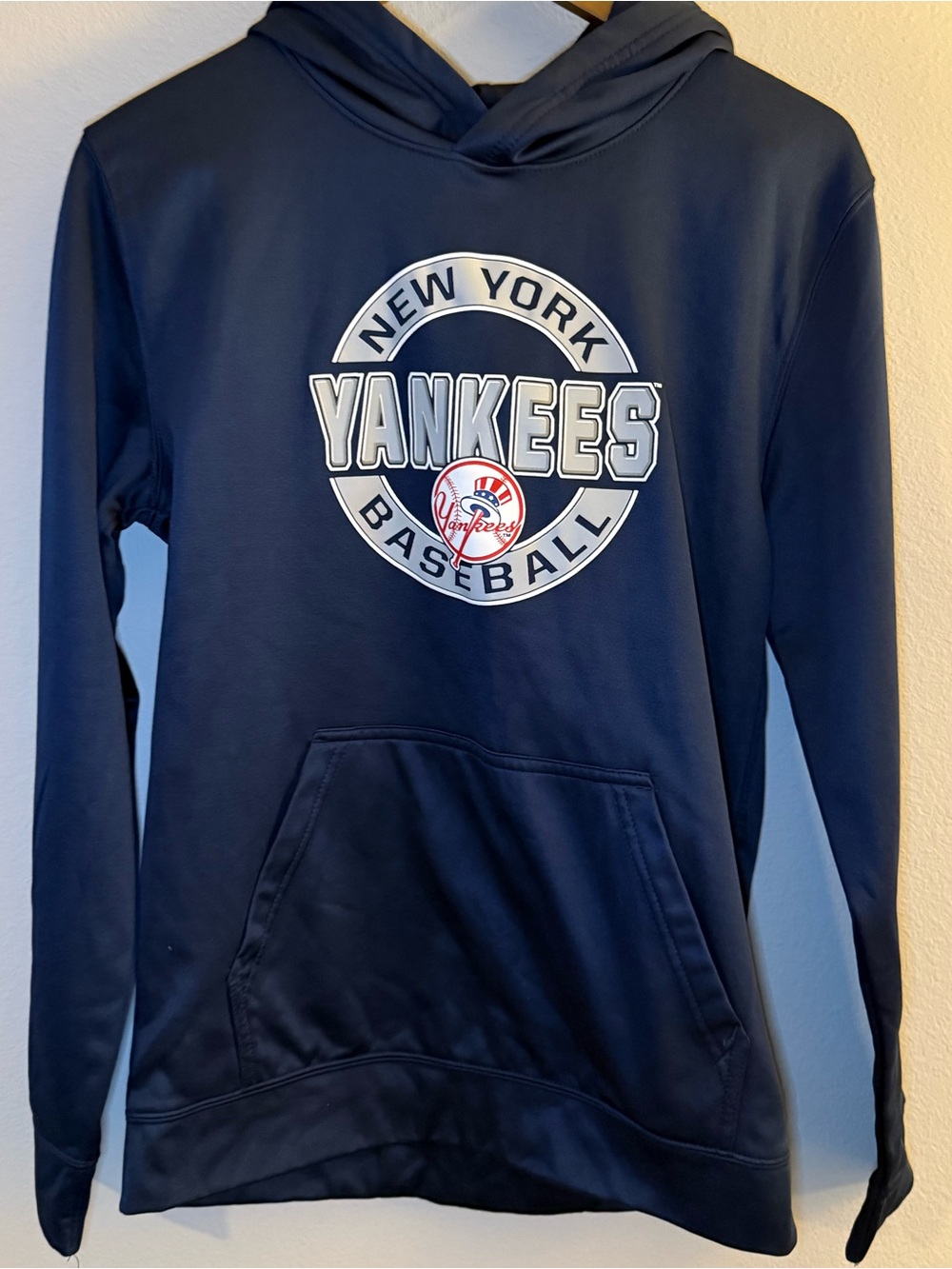 NY Yankees - Navy Youth Hoodie with MLB Logo